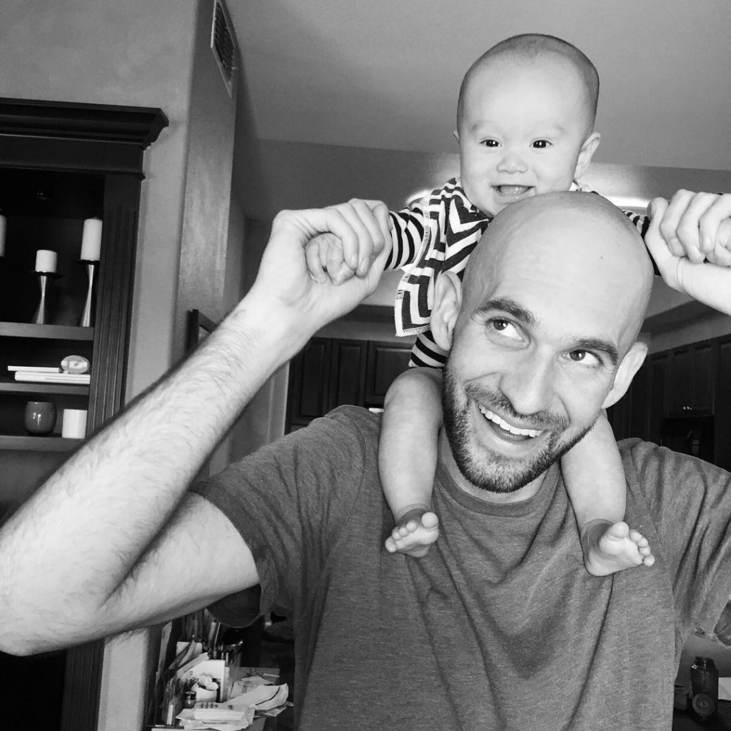 shoulder rides